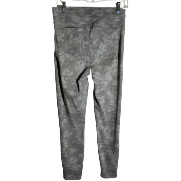 Spanx Light Camo Jean-ish Stone Wash Ankle Leggings - Medium - Picture 6 of 7